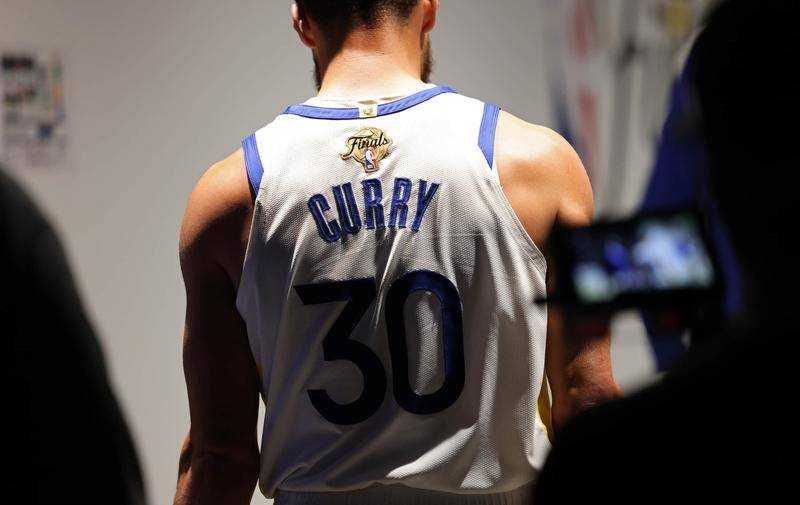 技战术的较 技战术的较