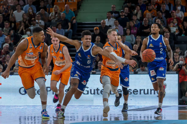 样一个汇集 样一个汇集