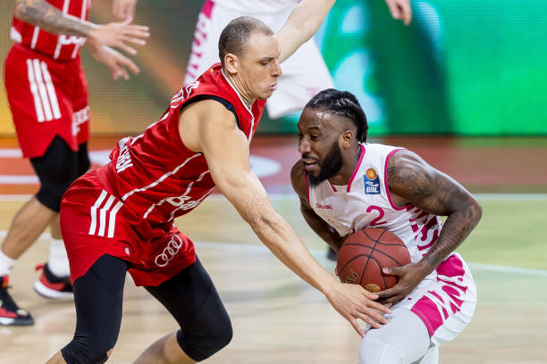 谱写了一段 谱写了一段